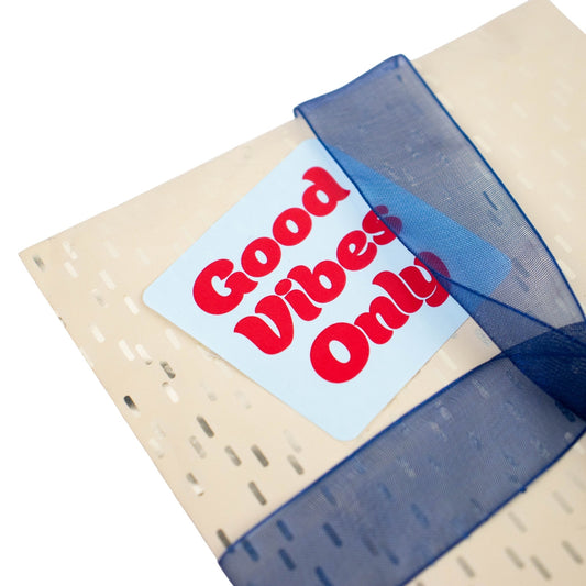 500x sticker 'Good vibes only' Blauw-Rood 50mm