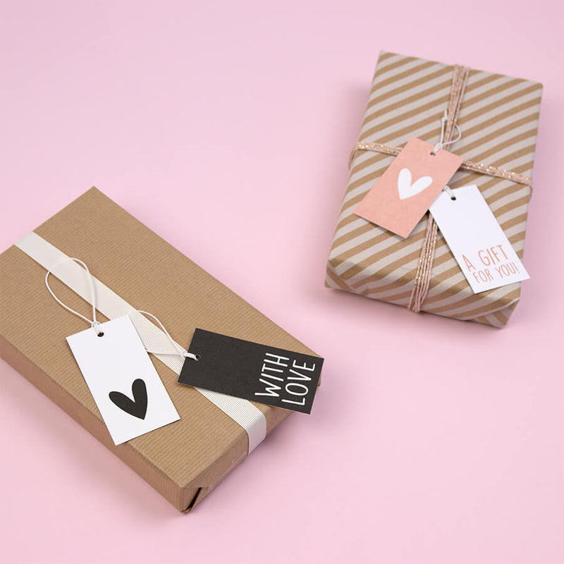 50x Cadeaulabels Hartje Roze-Wit