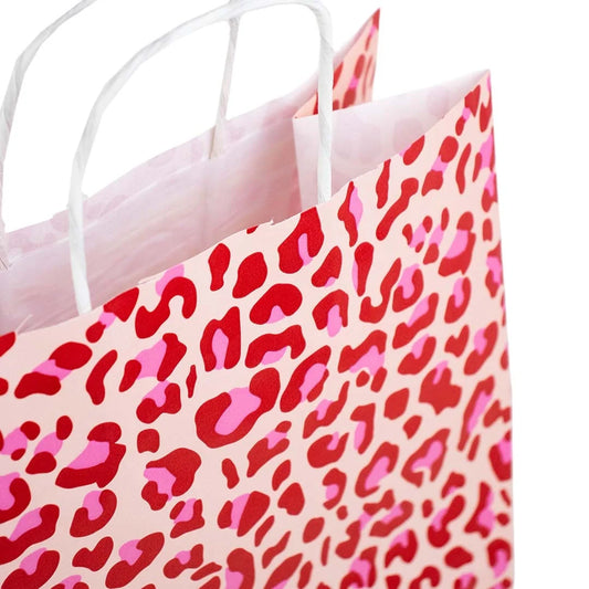 50x papieren tasjes Leopard Pink A4