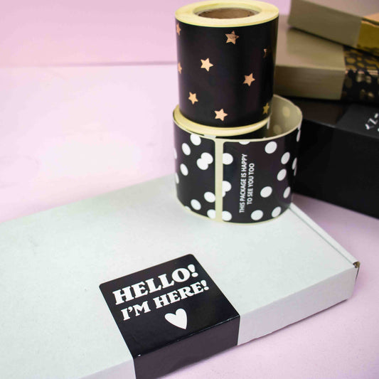 100x sluitsticker 'HELLO! I'm here!' Zwart-Wit